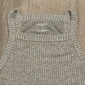 Ribbed Cropped Tank Top